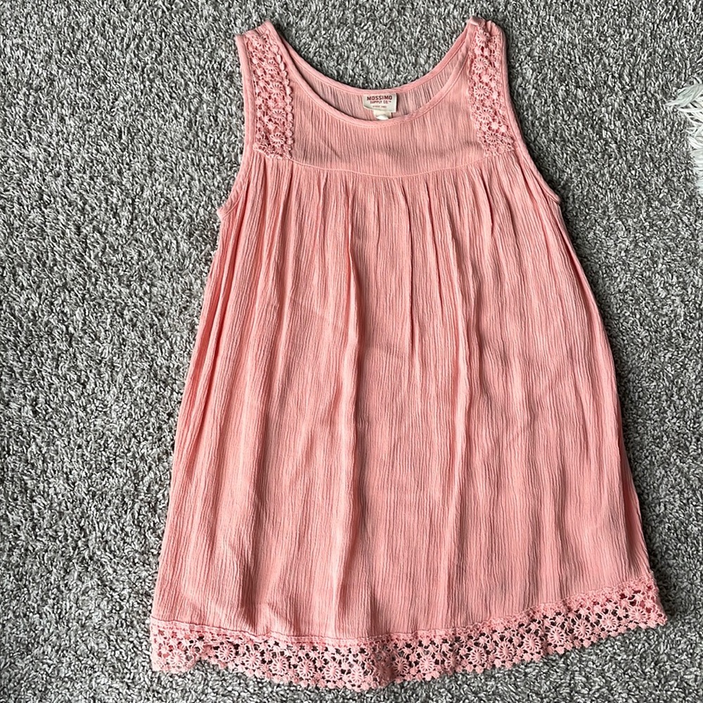 Pink tank top